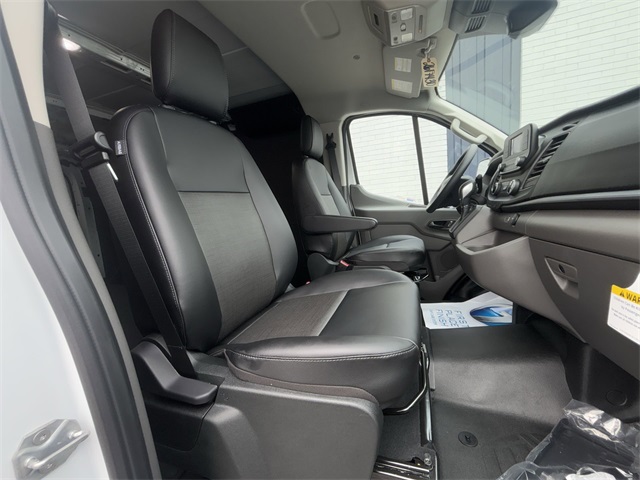 2025 Ford Transit photo 23