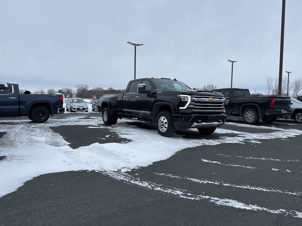 Used 2024 Chevrolet Silverado 3500HD High Country Trucks