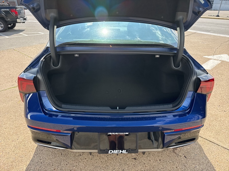 2026 Kia K5 GT-Line photo 10