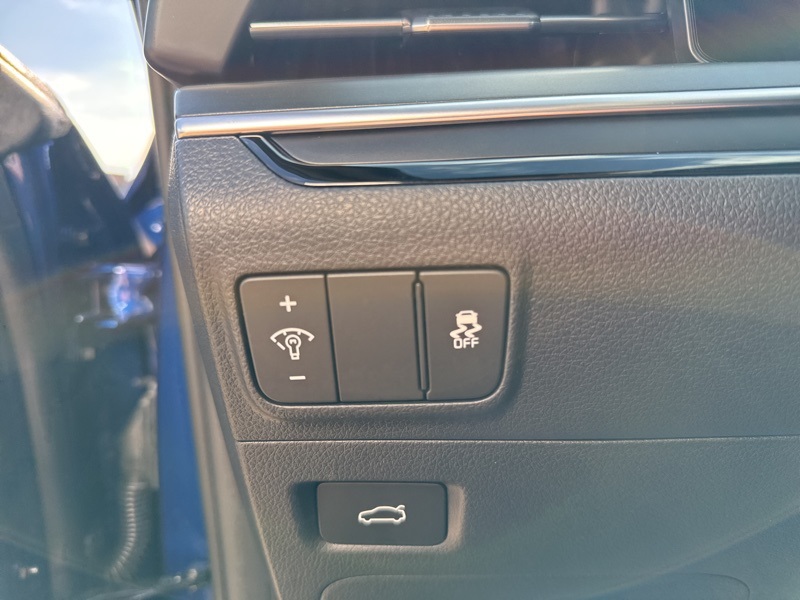 2026 Kia K5 GT-Line photo 24