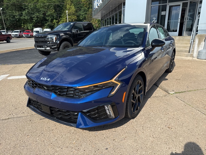 2026 Kia K5 GT-Line photo 3