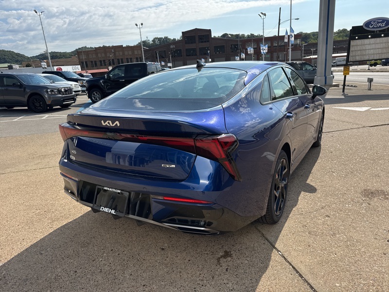 2026 Kia K5 GT-Line photo 7