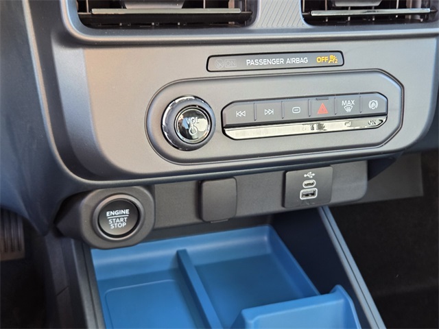 New 2025 Ford Maverick XLT 4D Crew Cab