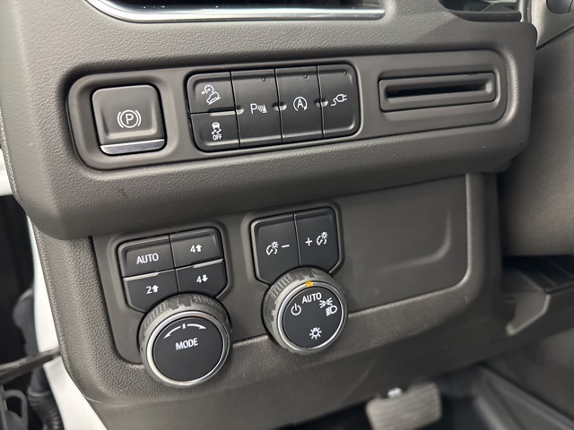 used 2021 Chevrolet Tahoe car, priced at $42,988