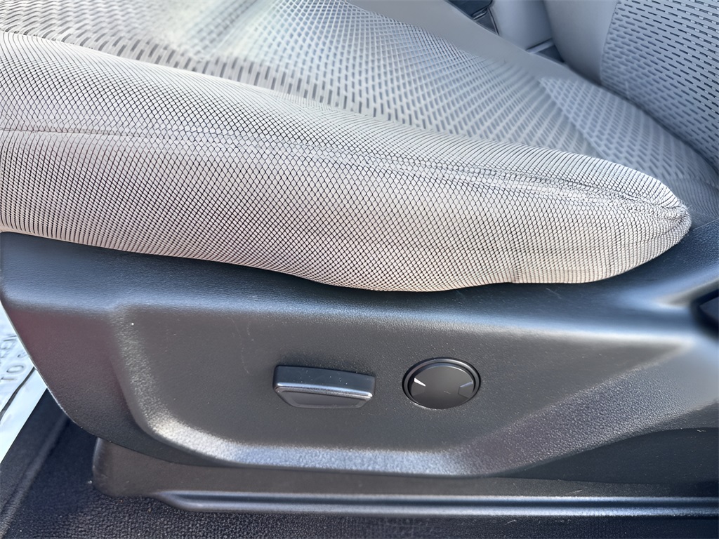 2020 Ford F-250 XL photo 2