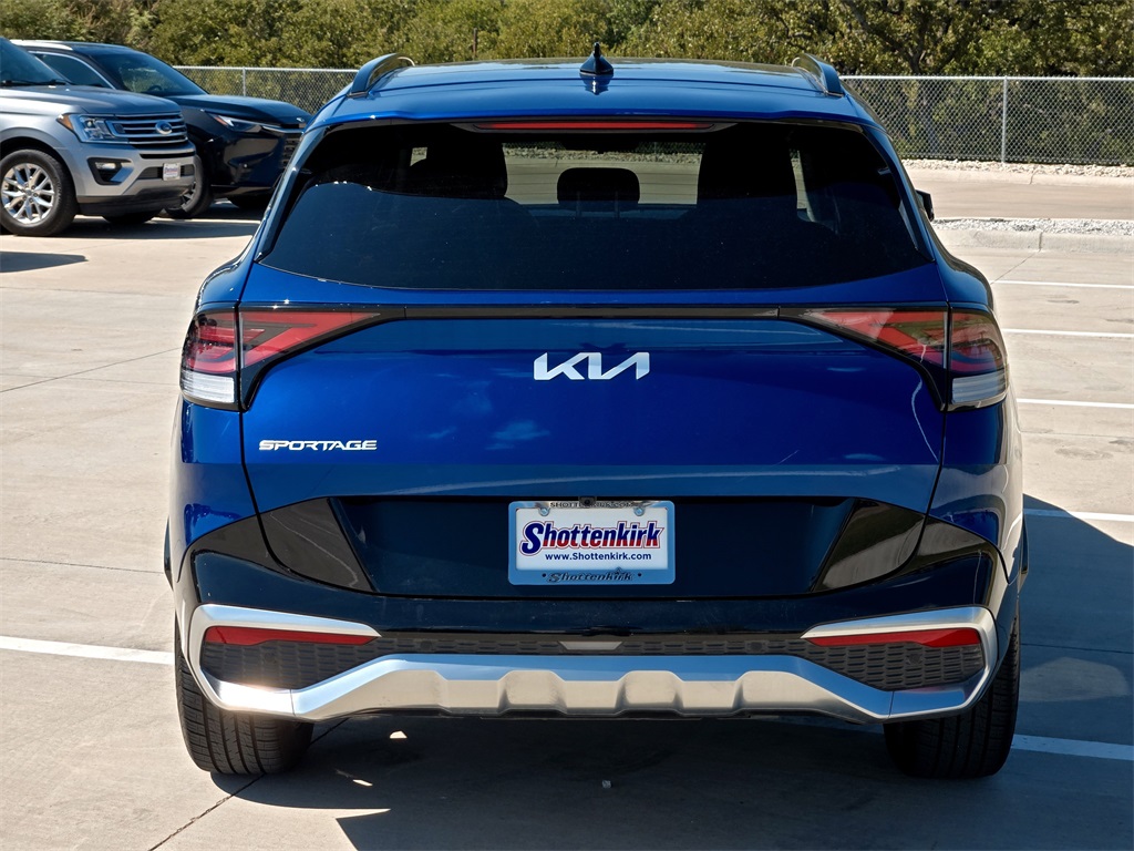 2023 Kia Sportage photo 4