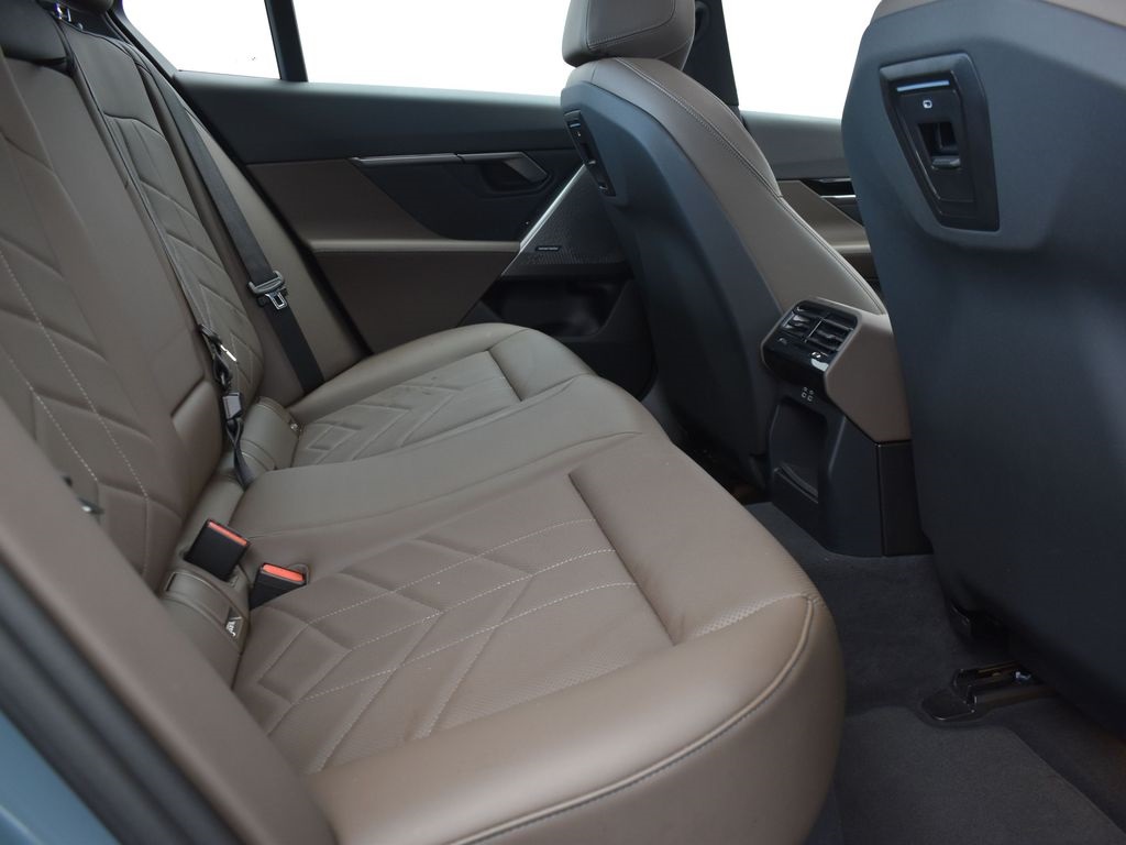 2024 Cape York Green Metallic BMW 5 Series 530i RWD Sedan