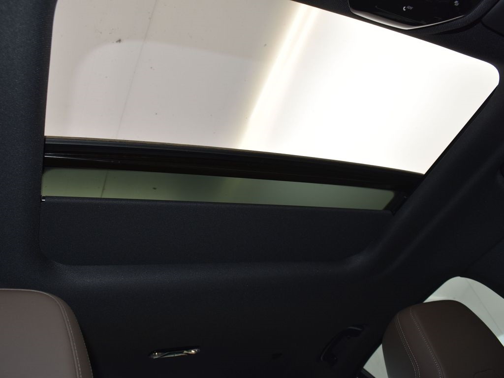 2024 Cape York Green Metallic BMW 5 Series 530i RWD Sedan