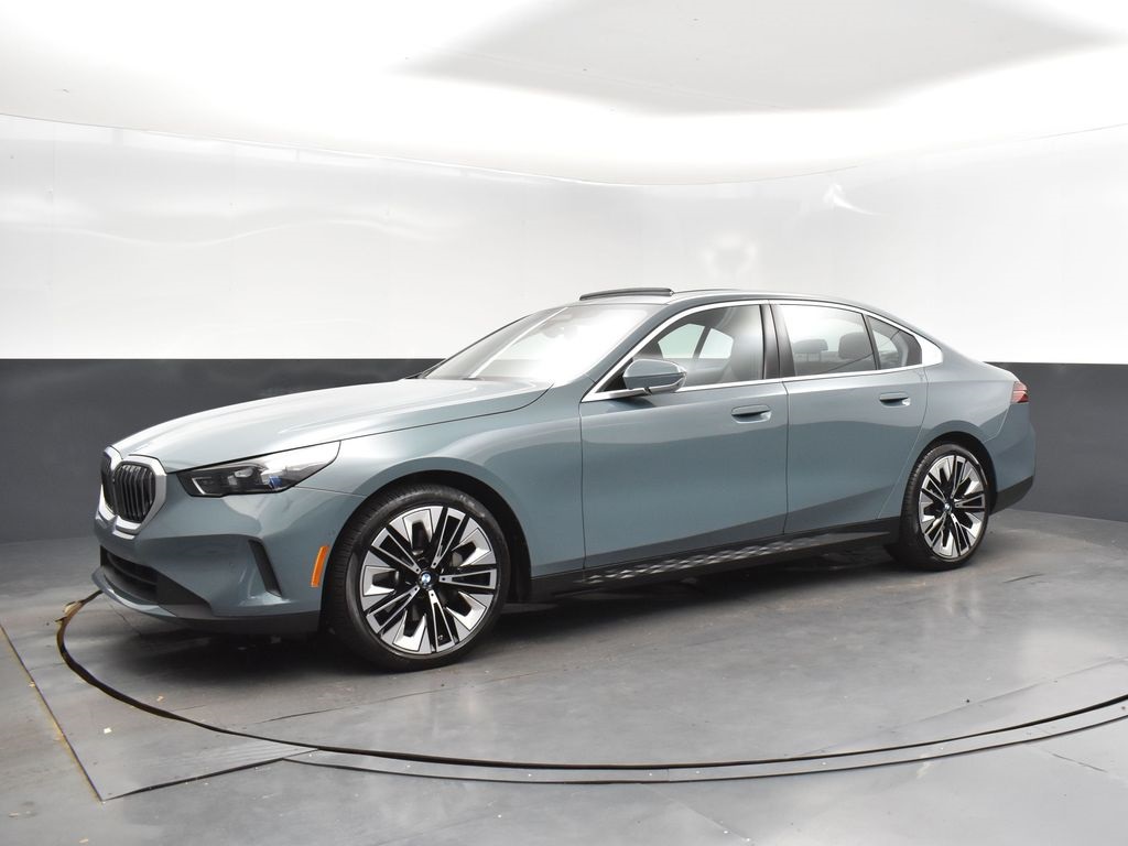 2024 Cape York Green Metallic BMW 5 Series 530i RWD Sedan