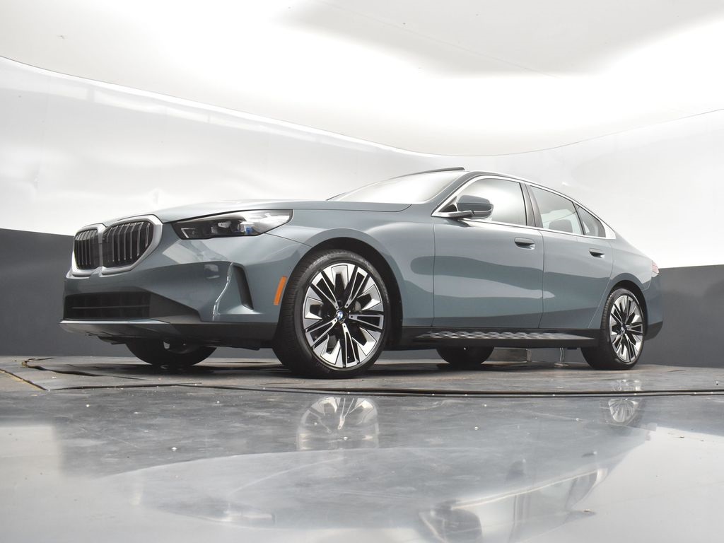 2024 Cape York Green Metallic BMW 5 Series 530i RWD Sedan