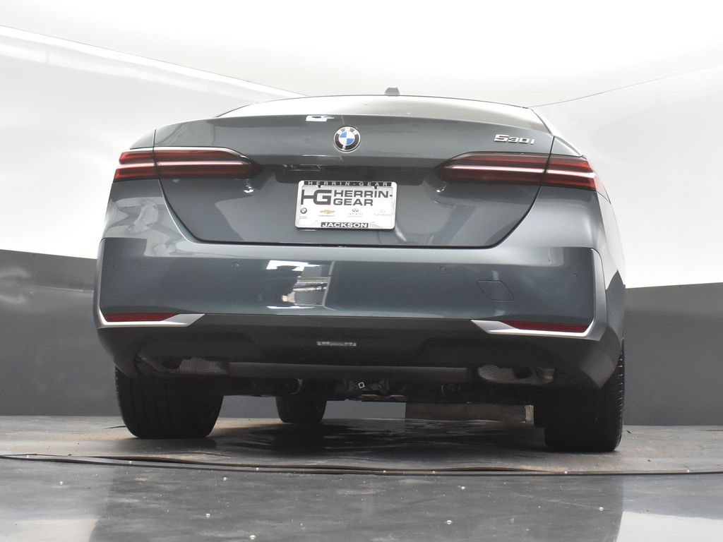 2024 Cape York Green Metallic BMW 5 Series 530i RWD Sedan