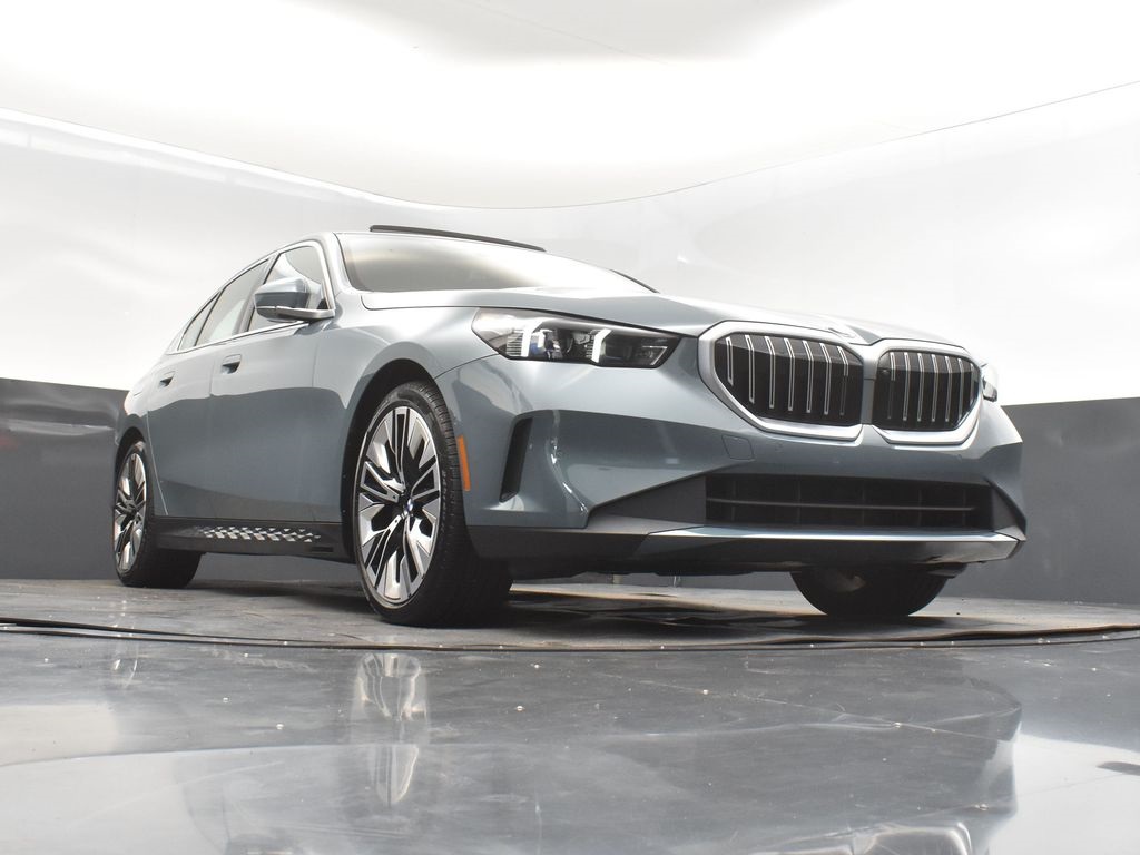 2024 Cape York Green Metallic BMW 5 Series 530i RWD Sedan