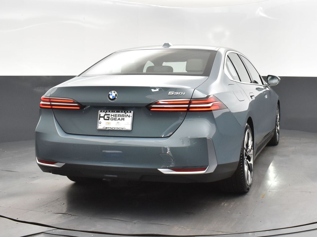 2024 Cape York Green Metallic BMW 5 Series 530i RWD Sedan