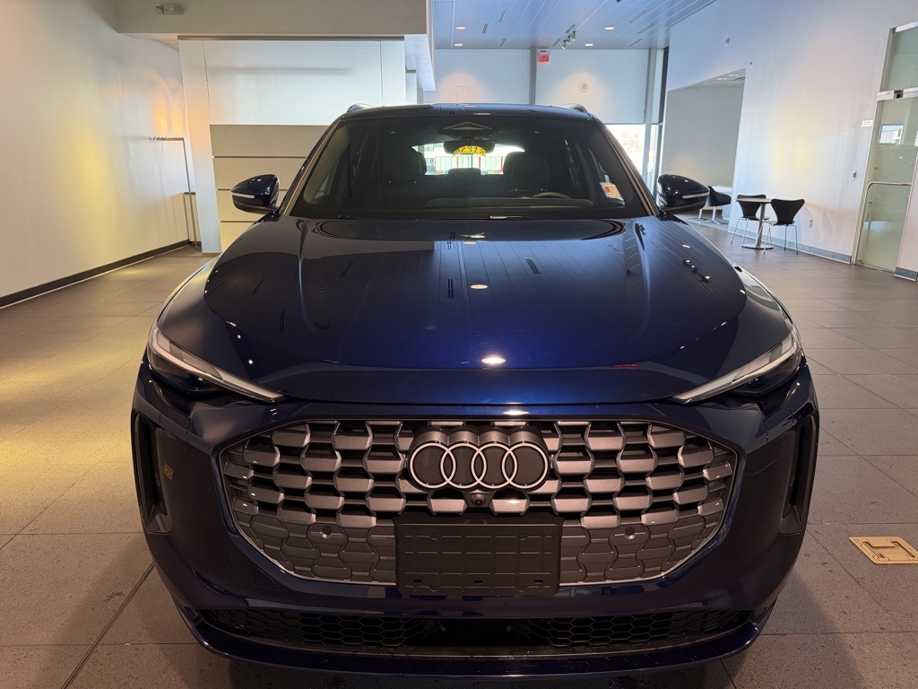 used 2025 Audi Q5 car, priced at $50,289