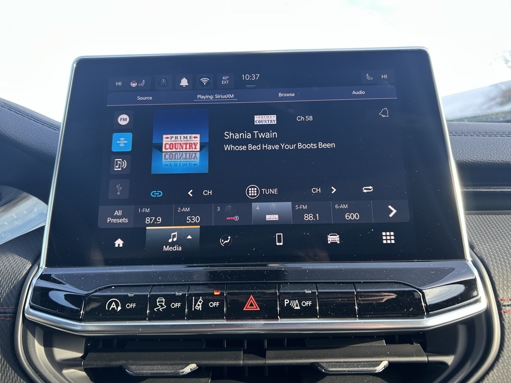 new 2026 Jeep Compass car, priced at $34,390