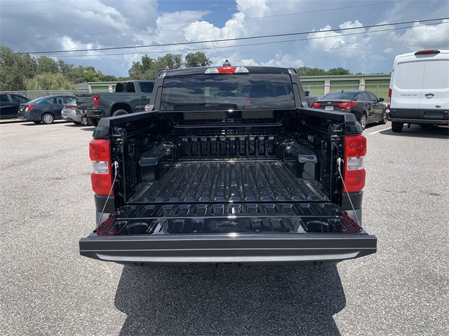 2025 Shadow Black Ford Maverick XLT FWD Truck