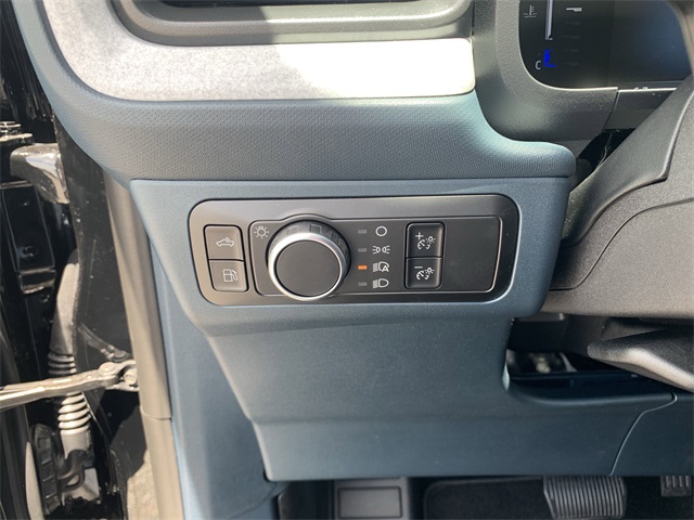 2025 Shadow Black Ford Maverick XLT FWD Truck