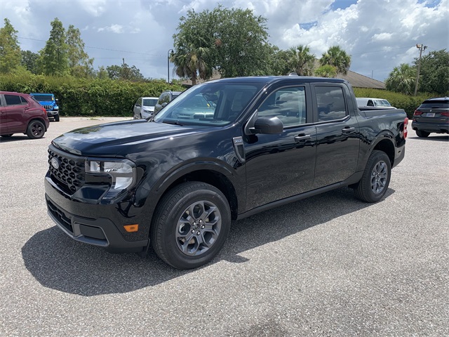 2025 Shadow Black Ford Maverick XLT FWD Truck