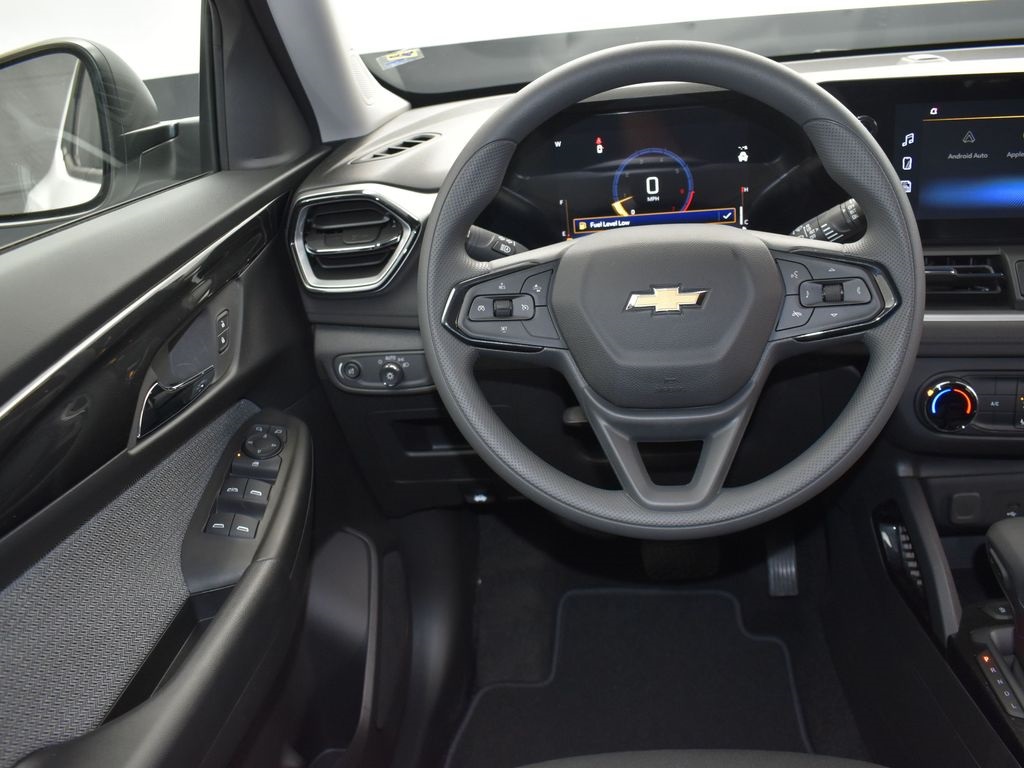 2025 Summit White Chevrolet TrailBlazer LS FWD SUV