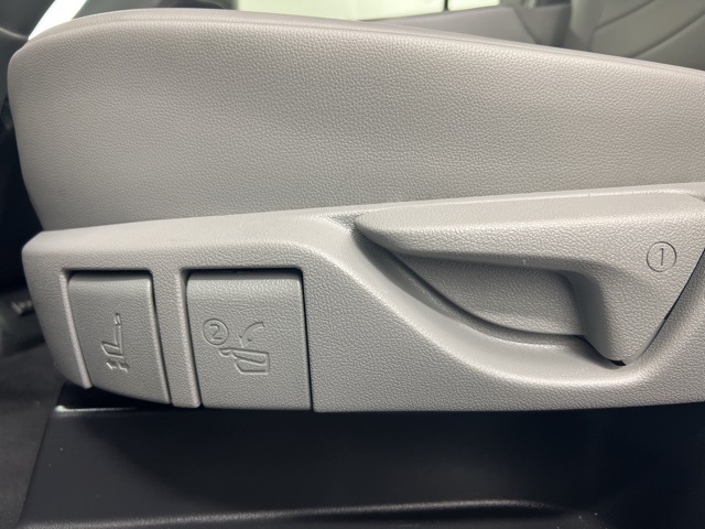 2022 Toyota Highlander XLE photo 13