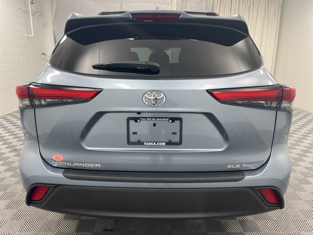 2022 Toyota Highlander XLE photo 7