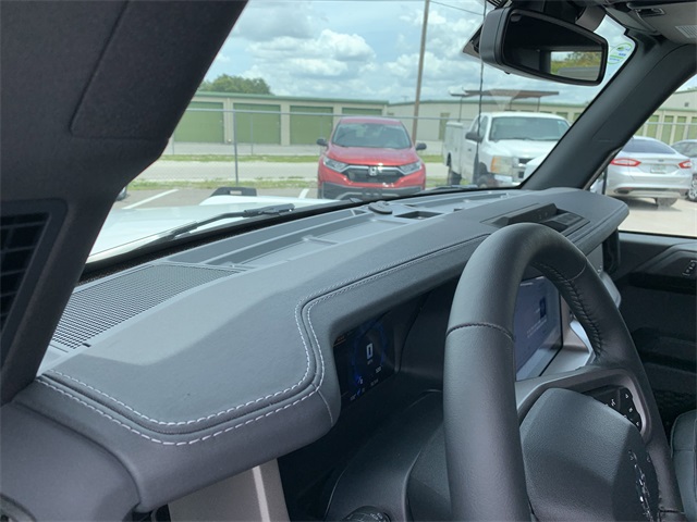 2025 Oxford White Ford Bronco Outer Banks 4X4 SUV