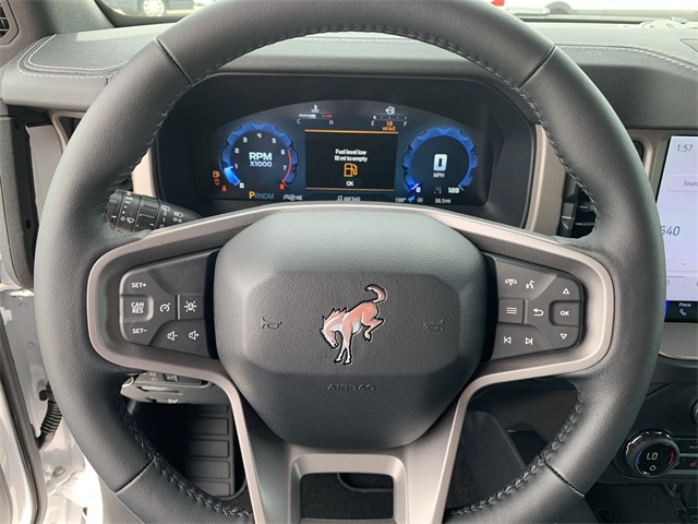2025 Oxford White Ford Bronco Outer Banks 4X4 SUV