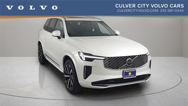 new 2025 Volvo XC90 car, priced at $65,195