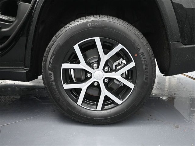 new 2024 Jeep Grand Cherokee L car, priced at $44,500