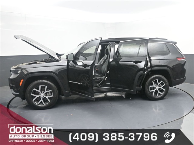 new 2024 Jeep Grand Cherokee L car, priced at $44,500