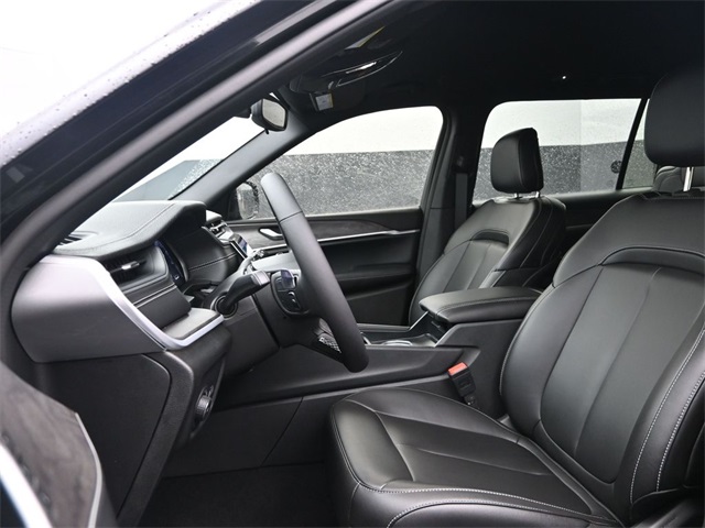 new 2024 Jeep Grand Cherokee L car, priced at $44,500