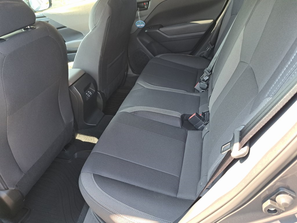 2025 Subaru Crosstrek Premium SUV AWD 23