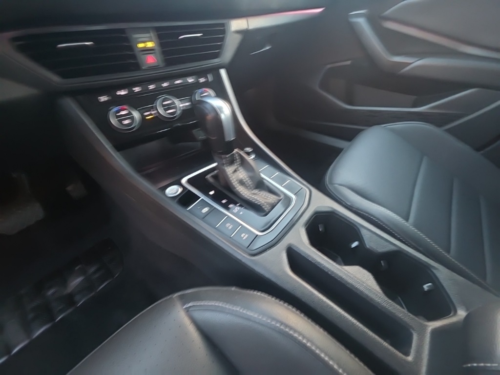 used 2021 Volkswagen Jetta car, priced at $13,895