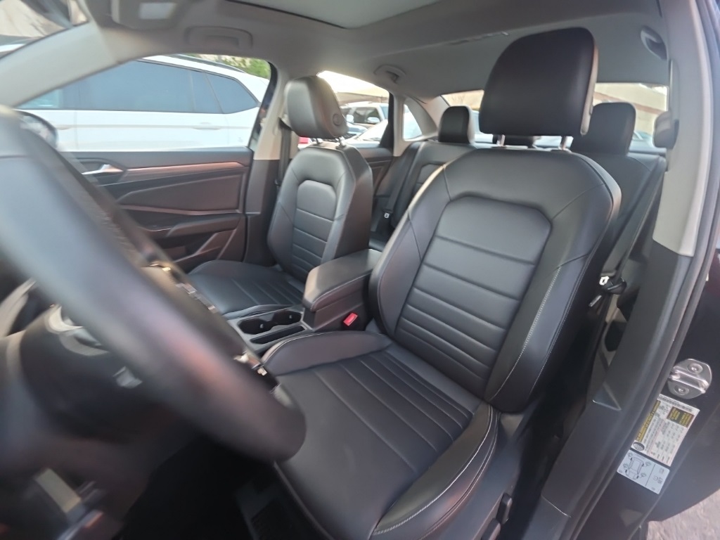 used 2021 Volkswagen Jetta car, priced at $13,895