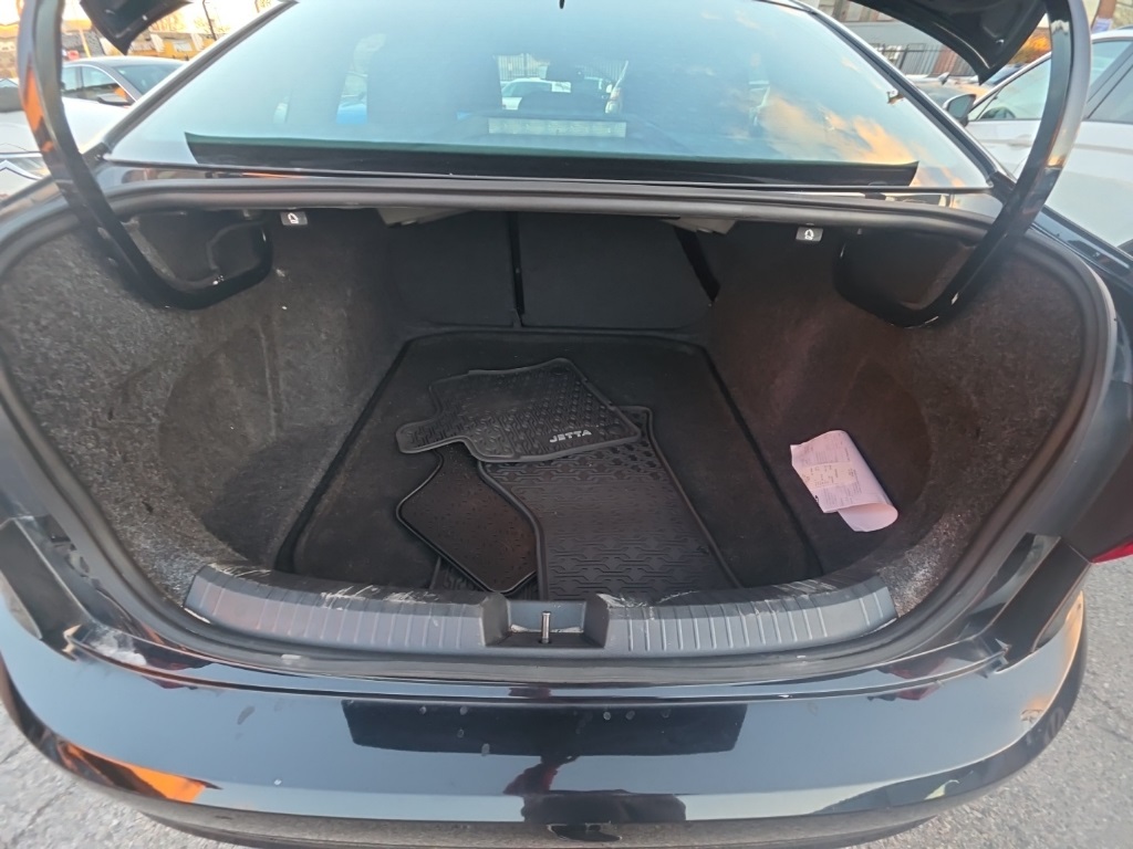 used 2021 Volkswagen Jetta car, priced at $13,895