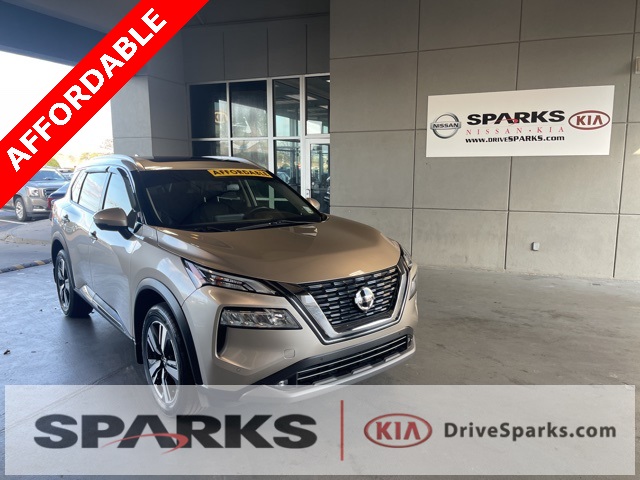 2021 Nissan Rogue SL's photo