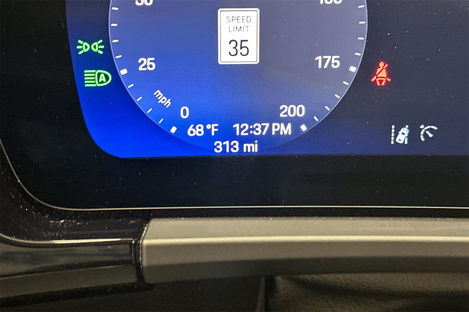 2024 Porsche Macan 4 Electric photo 23