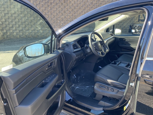 new 2026 Honda Odyssey car, priced at $43,401
