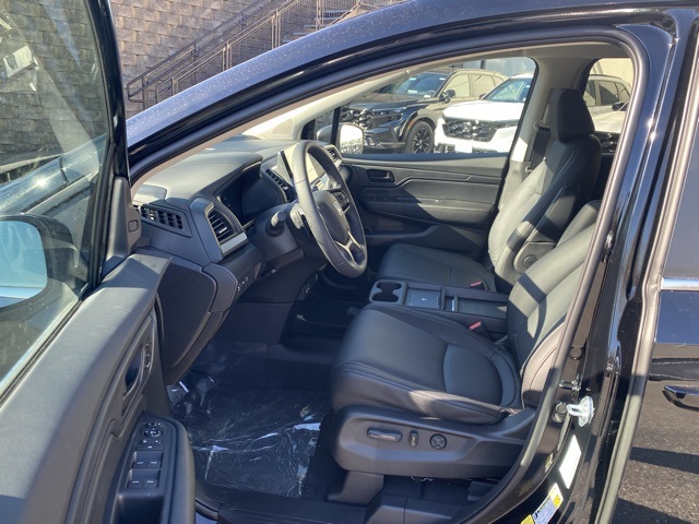 new 2026 Honda Odyssey car, priced at $43,401
