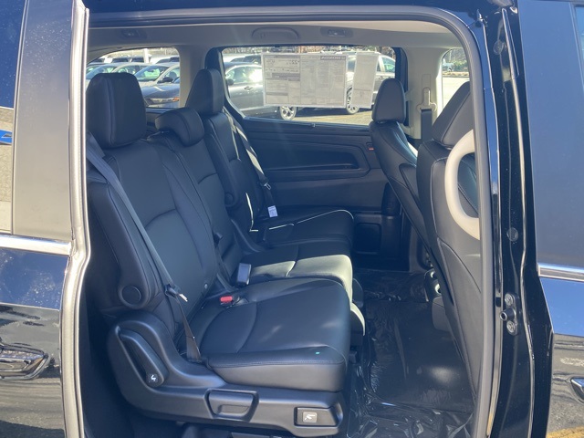 new 2026 Honda Odyssey car, priced at $43,401