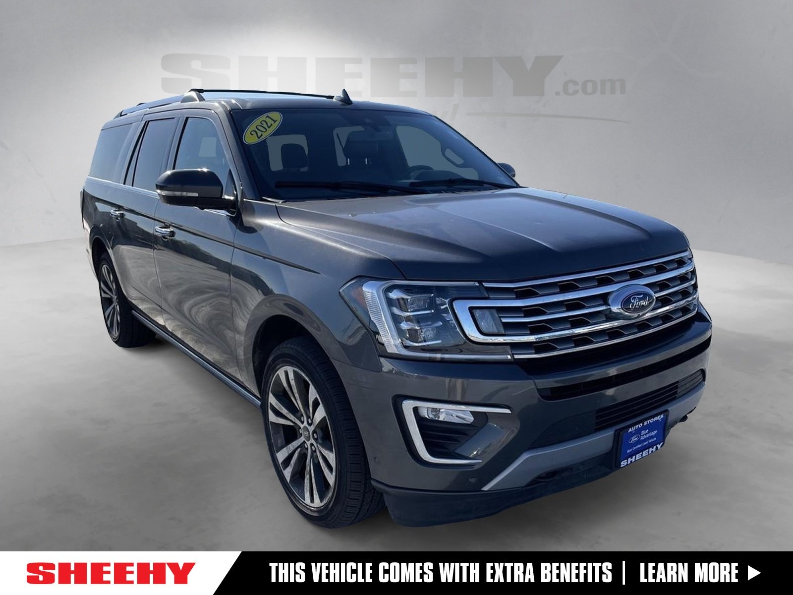2021 Ford Expedition Limited's photo
