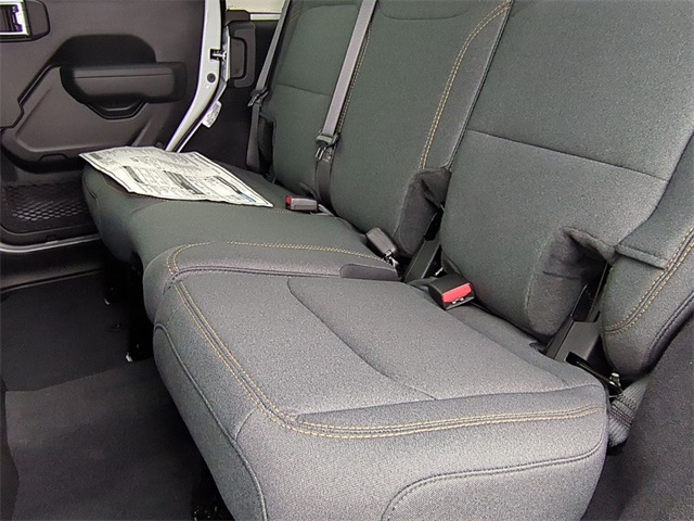 new 2025 Jeep Wrangler car