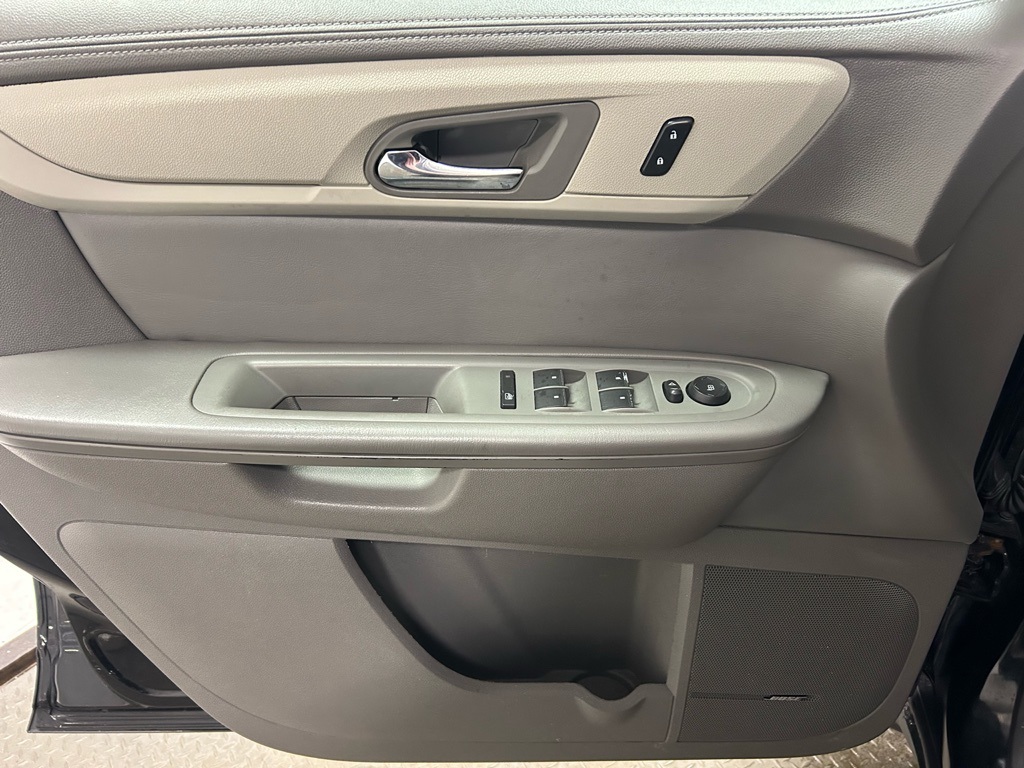 used 2016 Chevrolet Traverse car, priced at $7,989