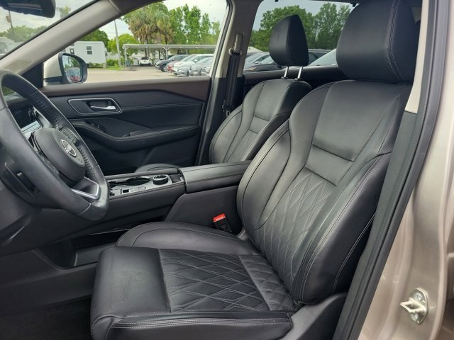 2023 Champagne Silver Metallic Nissan Rogue Platinum AWD SUV