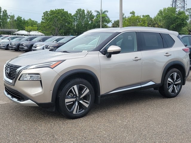2023 Champagne Silver Metallic Nissan Rogue Platinum AWD SUV