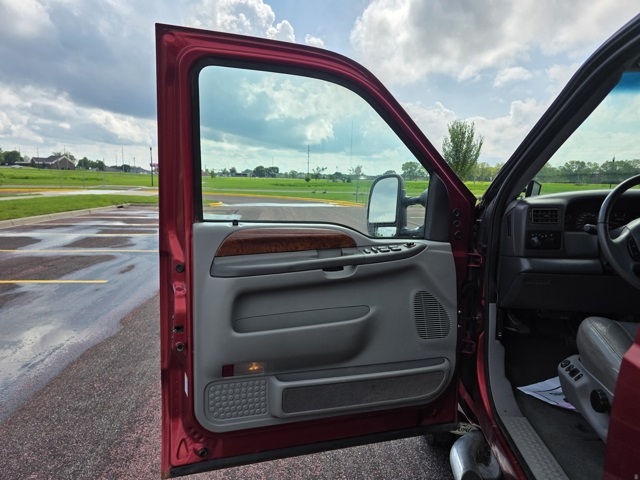 2002 Ford F-250 Super Duty Lariat