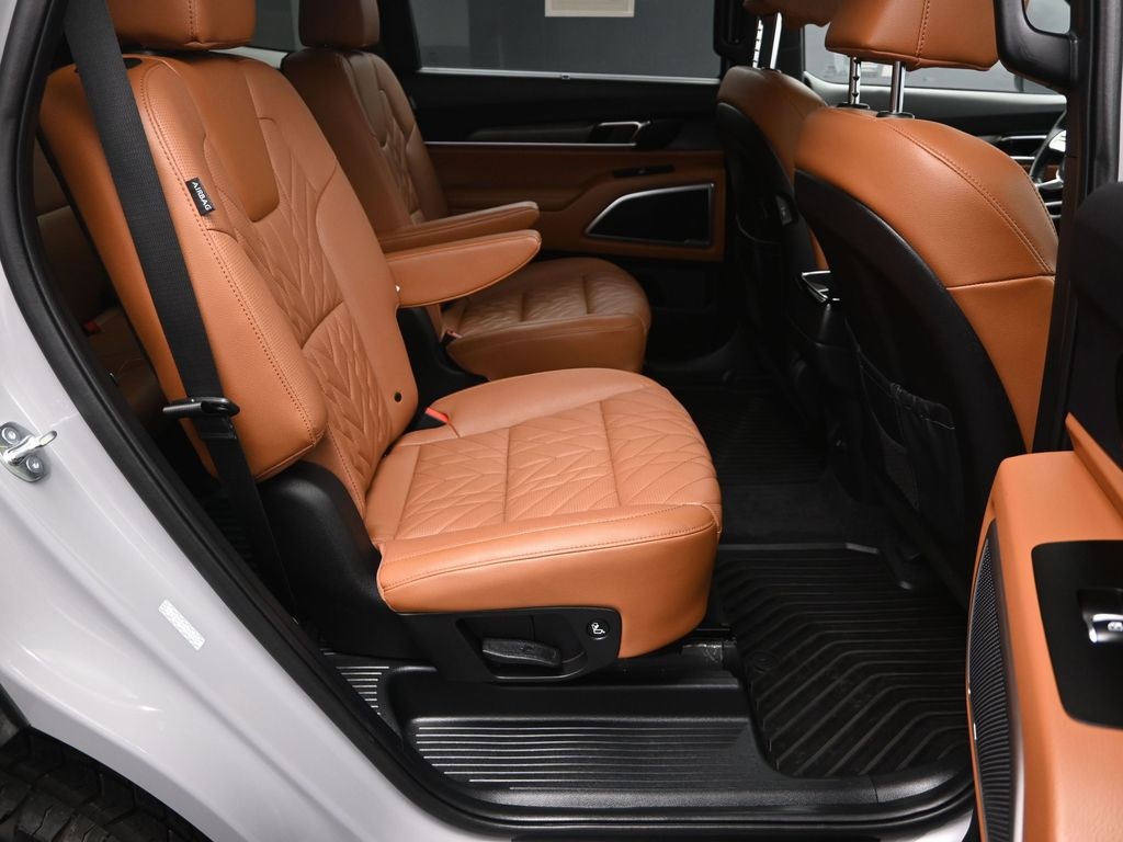 2025 Kia Telluride EX photo 35