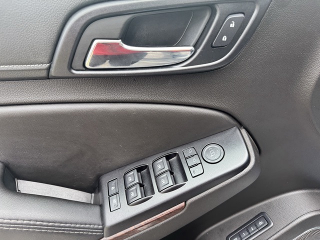 Photo of 2017 GMC Yukon SLT in Jacksonville, NC - 17,  2017 GMC Yukon SLT:16850P