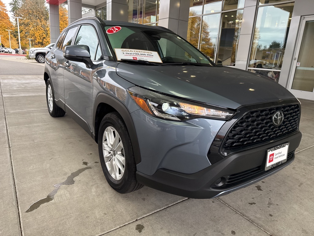 2024 Toyota Corolla Cross LE