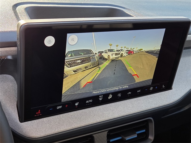 New 2025 Ford Maverick XLT 4D Crew Cab